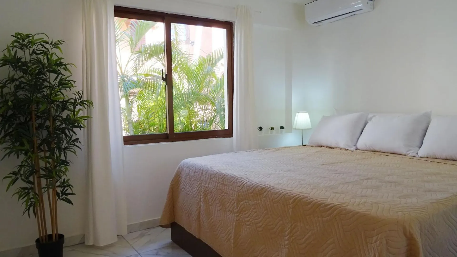 Beach Villas & Apartments Larimar Punta Cana