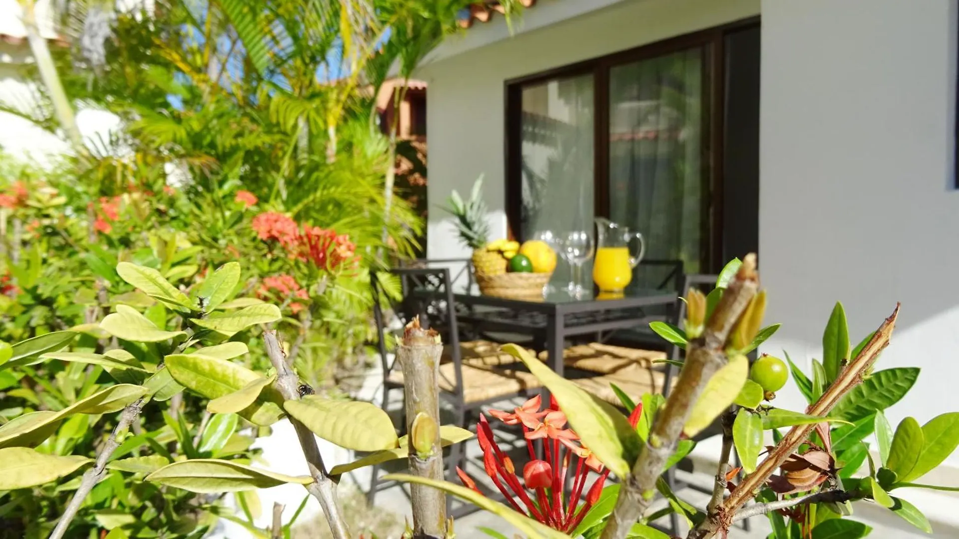Beach Villas & Apartments Larimar Punta Cana