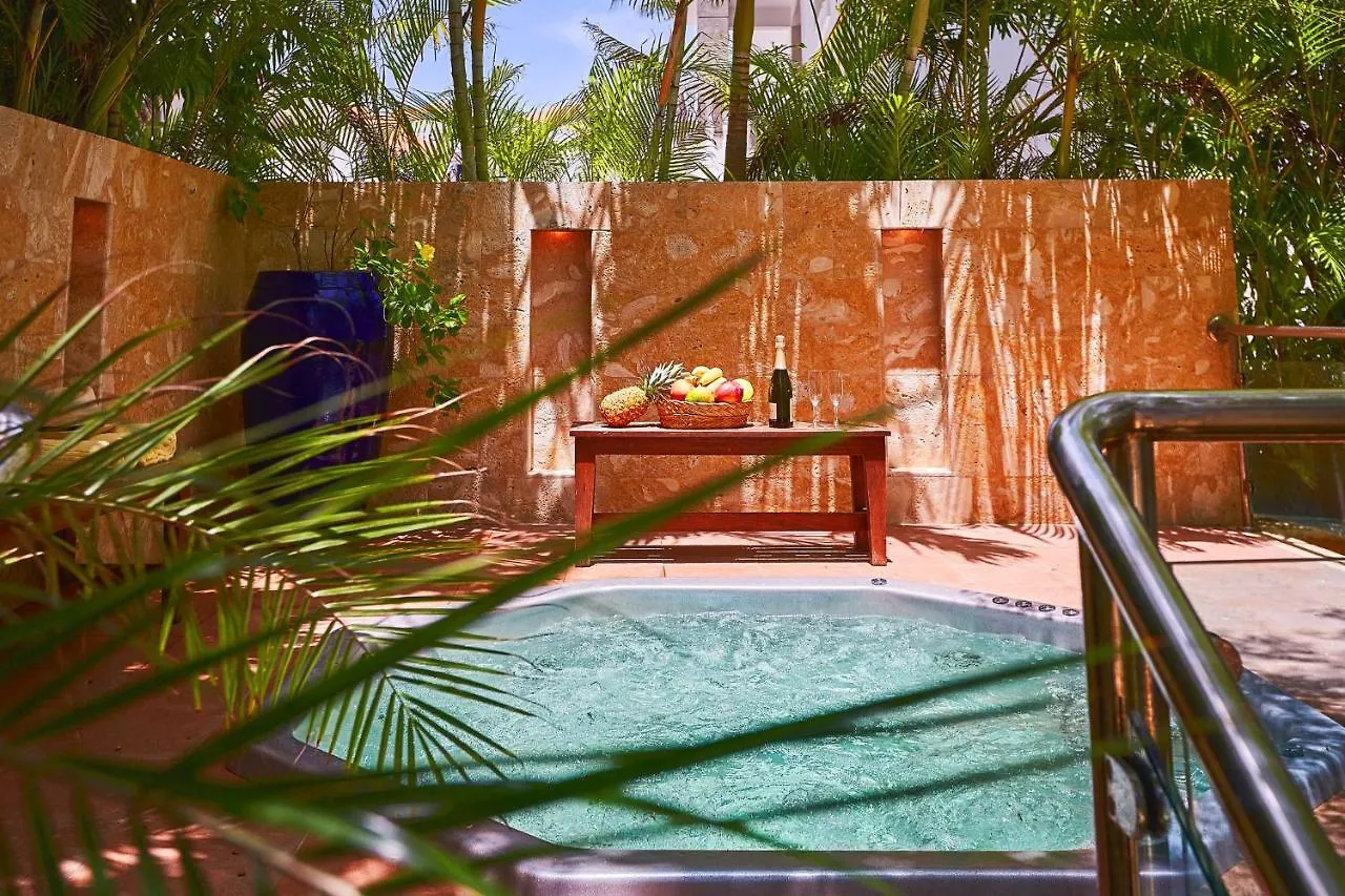 Beach Villas & Apartments Larimar Punta Cana 0*,